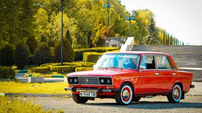 VAZ 215